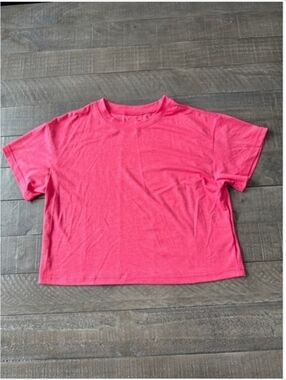 Women's Pink Short Sleeve Crop Crewneck Tee Size Small